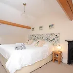 Ingle Burrow ווינדרמר