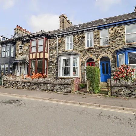 Ingle Burrow Nyaraló